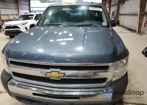 2011 Chevrolet Silverado C1500 Lt z USA, uszkodzony, nr VIN 1GCRCSE02BZ418531